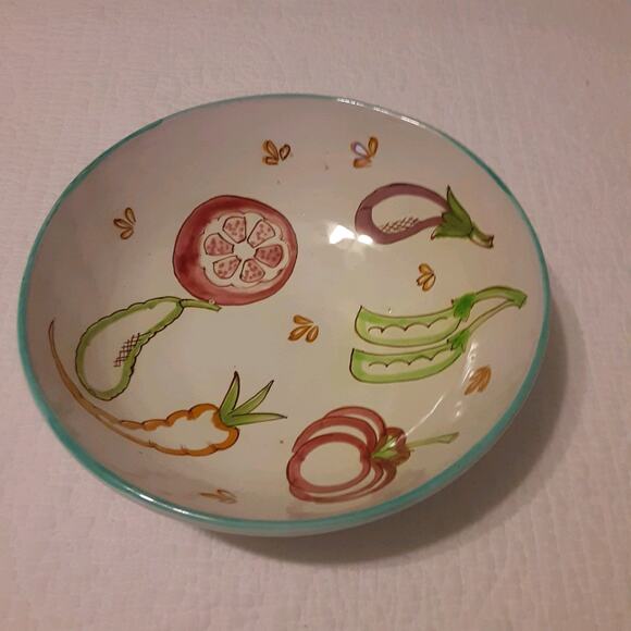 Vintage Italian Handmade & Painted Vegetable Graphic Serving Bowl Flaw - Picture 3 of 7